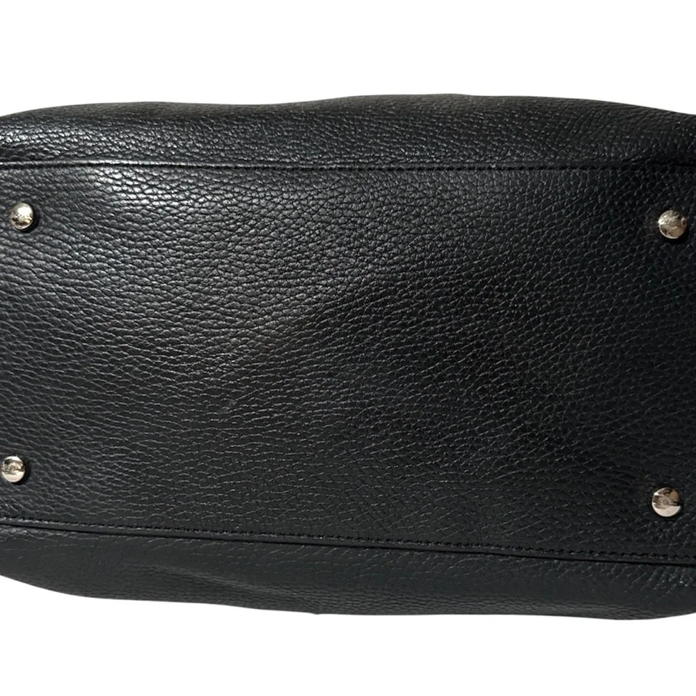 Tod's Black Leather Shoulder Bag - Picture 3 of 16